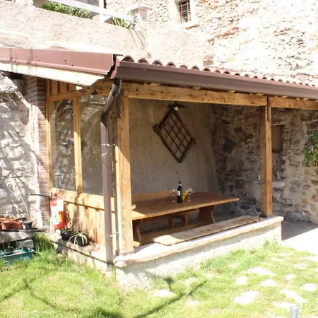 Apartment Il Melograno Tremosine
